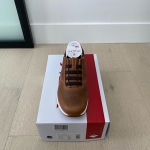 KIZIK New York leather slip on Sneaker size 9